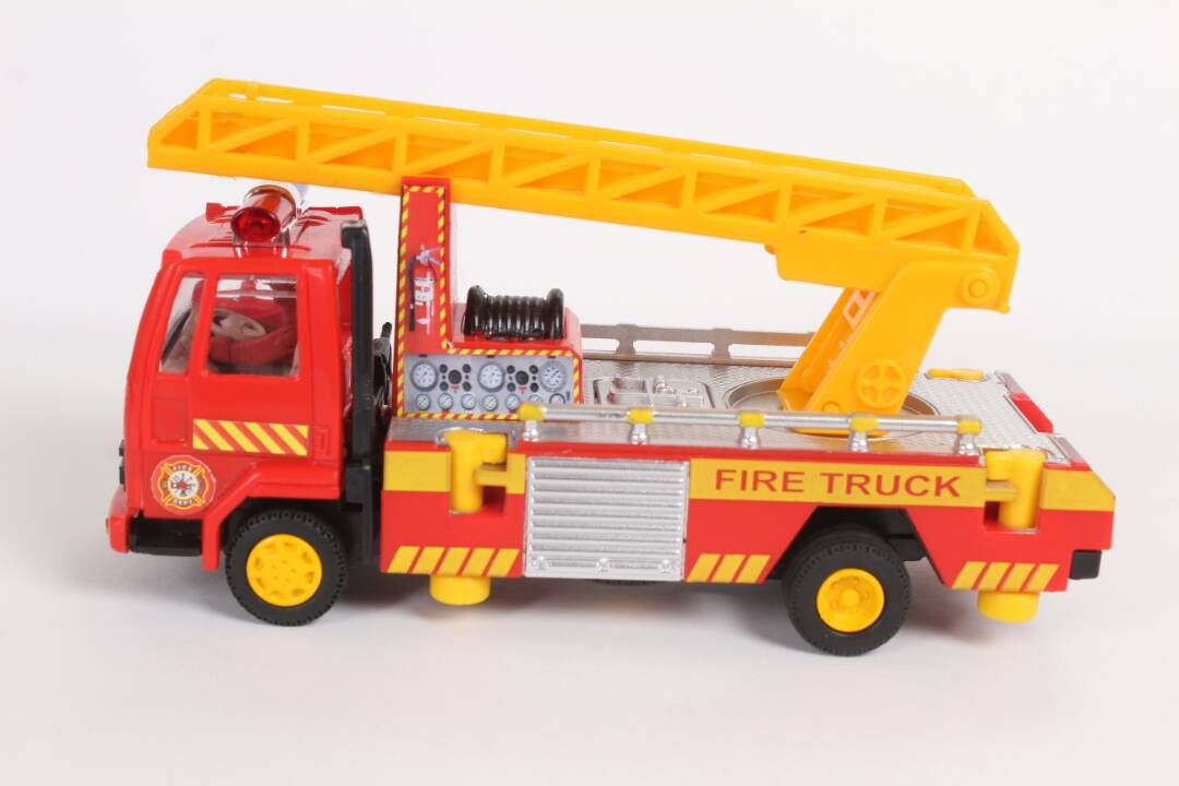Centy Toys Fire Ladder Truck, Yellow
