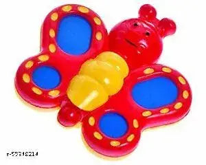 Funskool Giggles, Butterfly Rattle, Colourful Smilling Butterfly, Delightful rattling sound, 6 months and above
