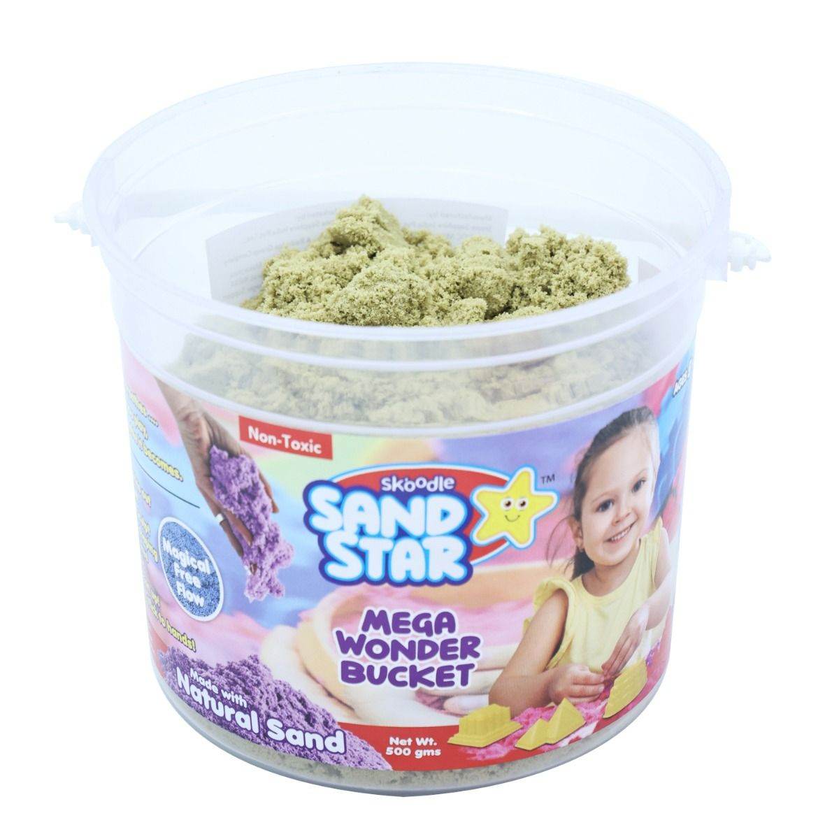 Skoodle Mega Sand Star bucket with natural sand and colorful molds for creative play