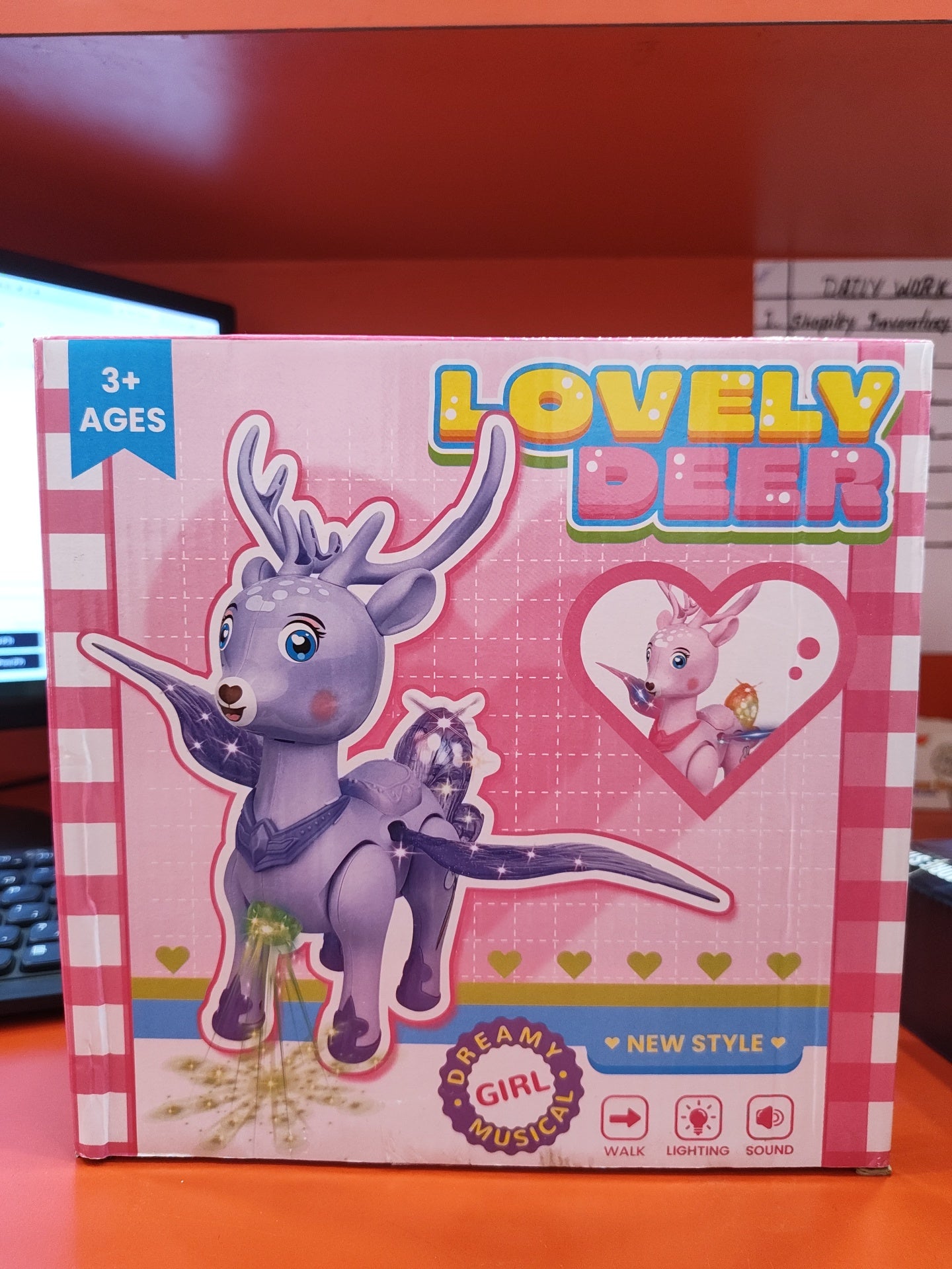 QF07-11 B/O LOVELY DEER