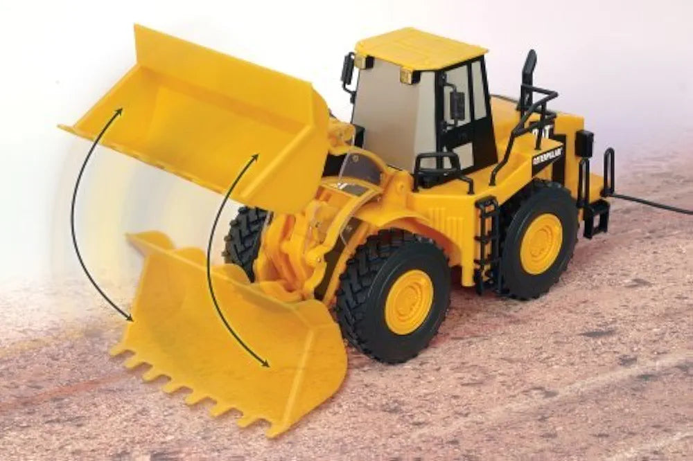 Toy State Caterpillar 15" Lights and Sounds Motorized Wheel Loader