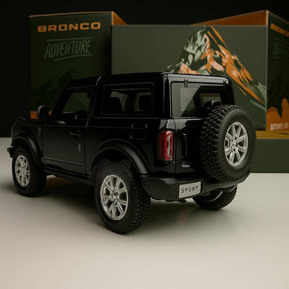 MiniExplorer Die-Cast Toy Car Red | 1:32 Scale SUV Mode| Metal Pullback Car for Kids & Collectors | Off-Road Vehicle Toy - Black