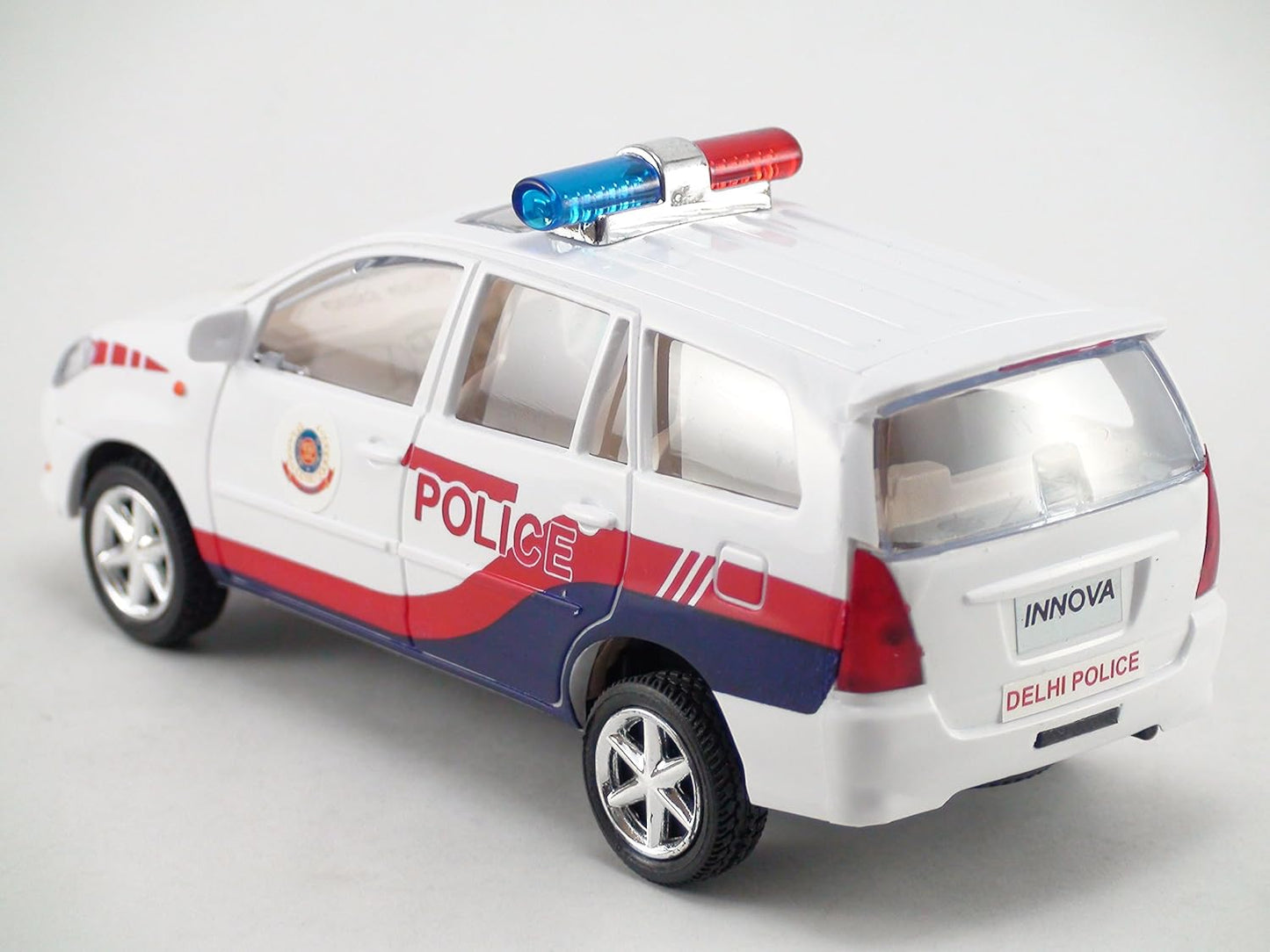 Centy Toys Model of Police Chase Innova