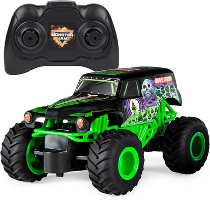 Monster Jam Official Grave Digger Remote Control Monster Truck, 1:24 Scale, 2.4 GHz, for Ages 4 and Up, Pack of 1, Multicolor