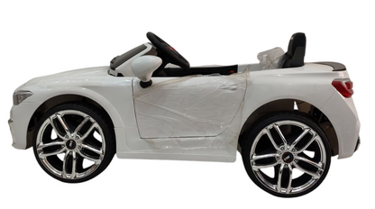 MKS-003 Battery operated ride on car for kids with 2.4GHz R/C