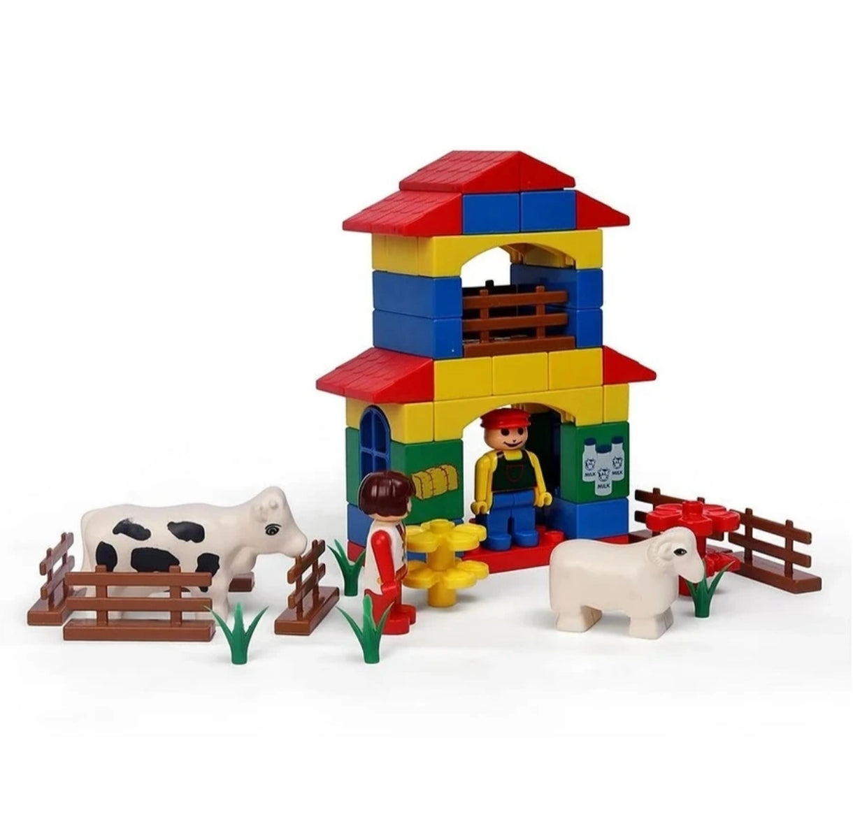 Peacock Kinder Blocks Farm House