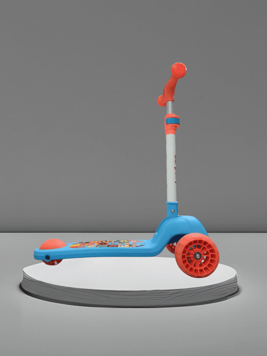 Blue and red kids scooter with three wheels designed as best outdoor scooter for kids age 3-10