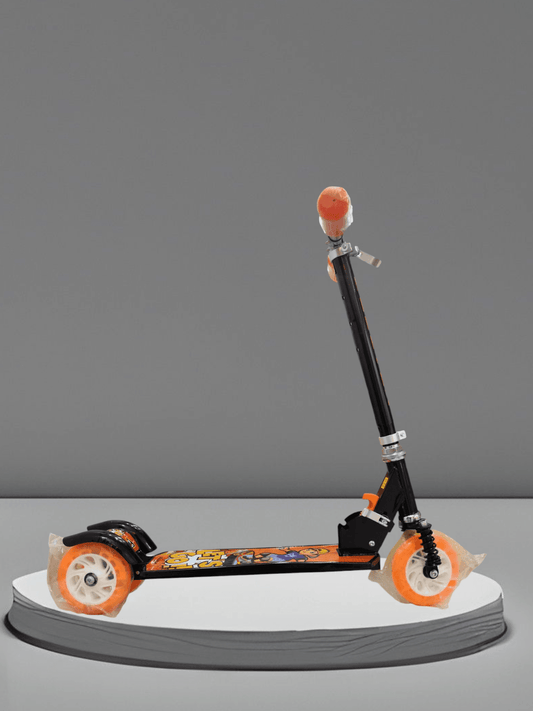 Playon XLM-100 scooter for children in black and orange with colorful deck design and three wheels